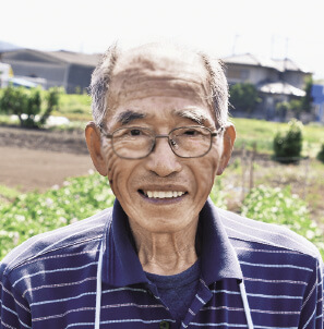 消費者が笑顔と健康になる野菜づくりを目指して
減農栽培にこだわり、試行錯誤するベテラン農家
